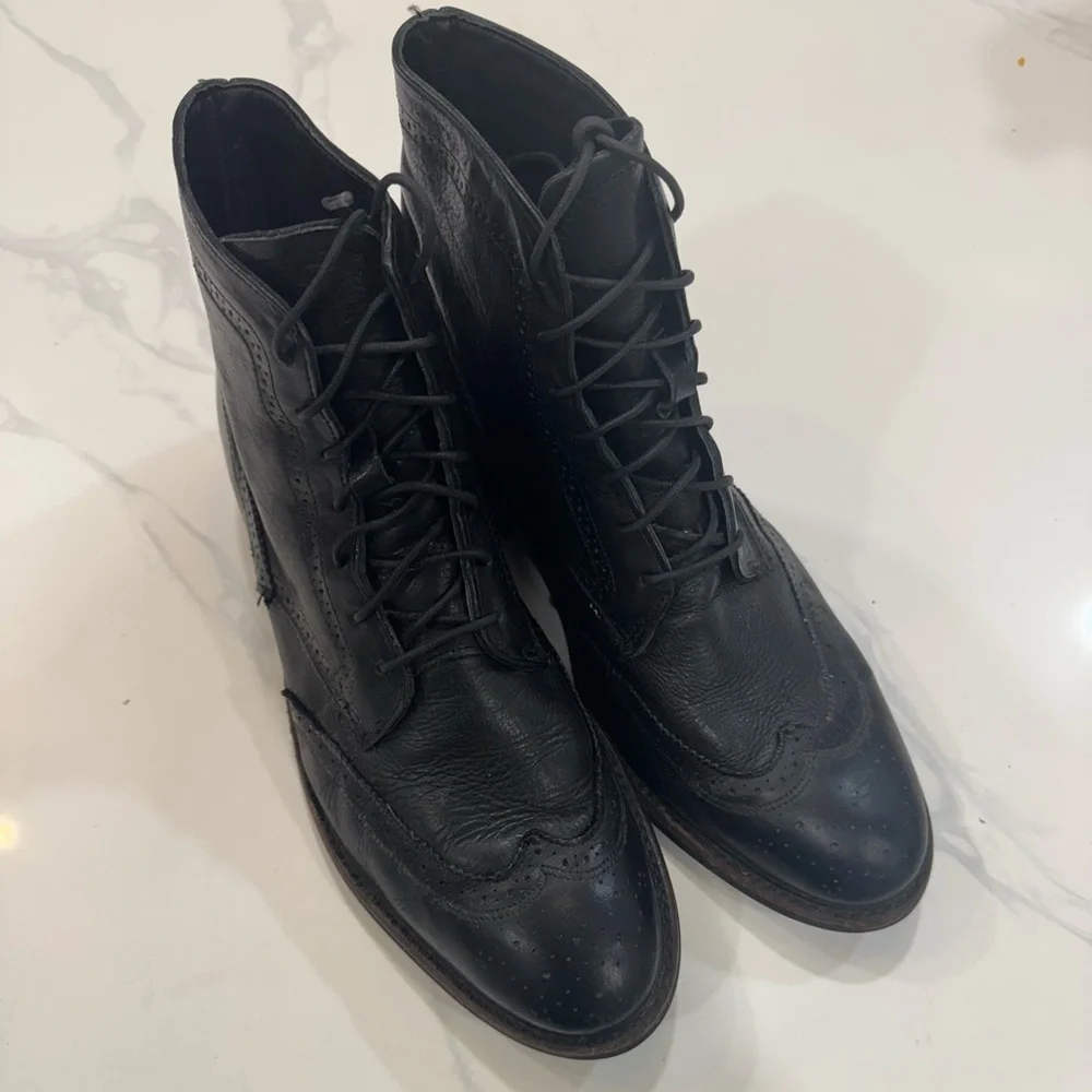 Walk-Over Made in USA Brogue Wingtip Boots Black Leather Lace Up Shoes Size 11M
